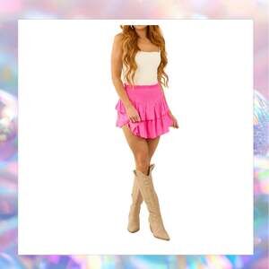 Mustard Seed Smocked Waist Ruffled Skort in Hot Pink Size Medium NWT